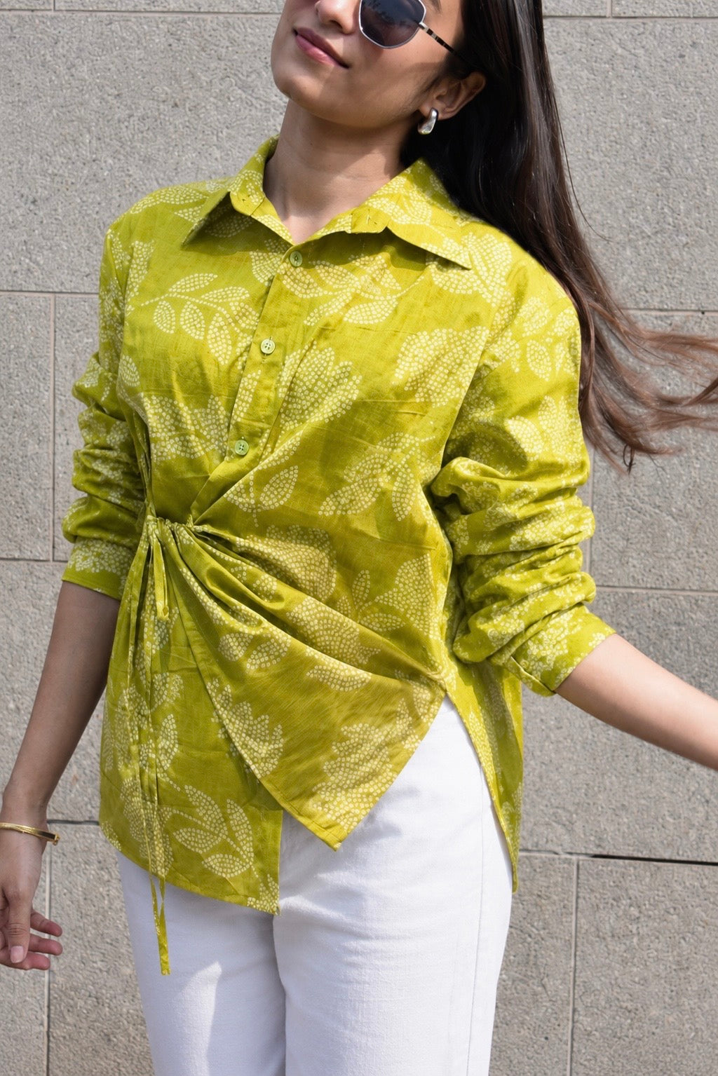 Aster knot Shirt
